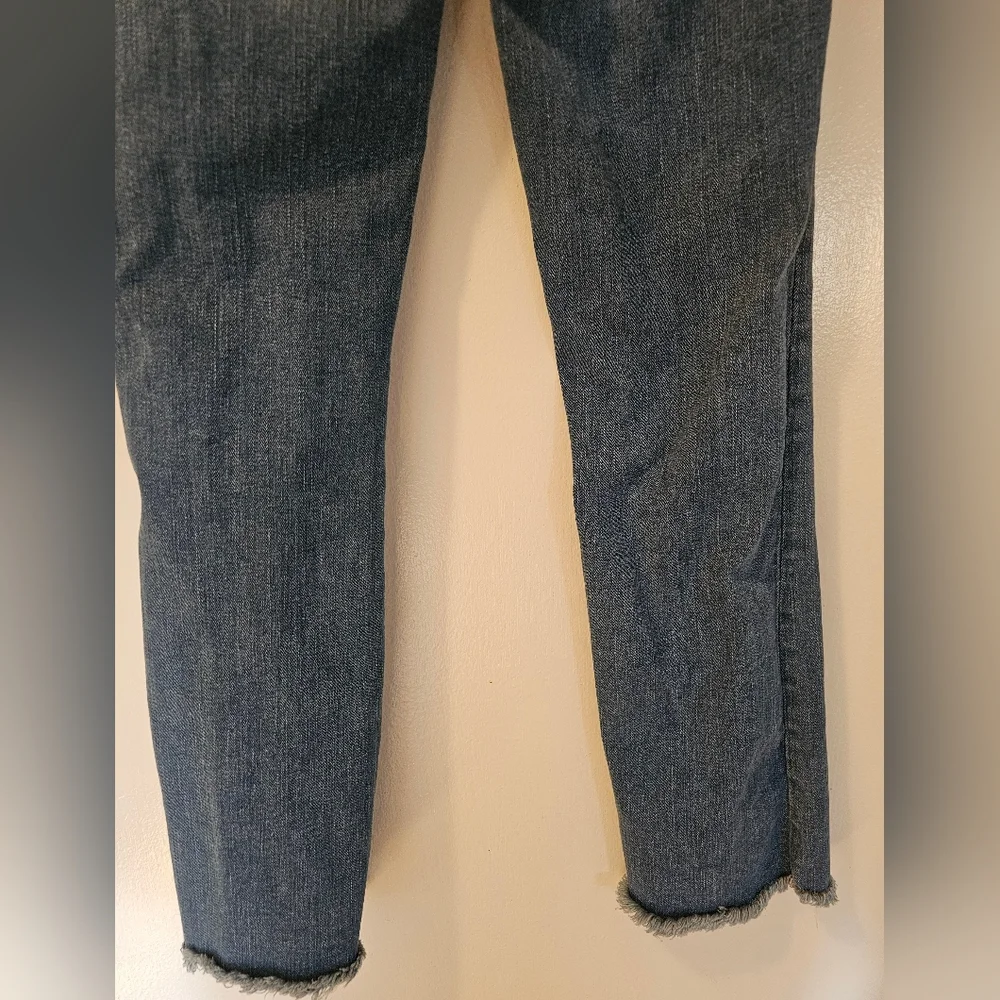 Free People Chew Raw Hem Skinny‎ Jeans Women’s Size 25 Cropped Ankle RN66170